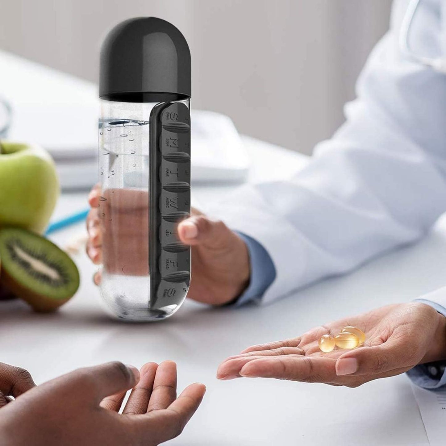 Opacoo™ 2-in-1 Hydration & Pill Organizer (600ml)